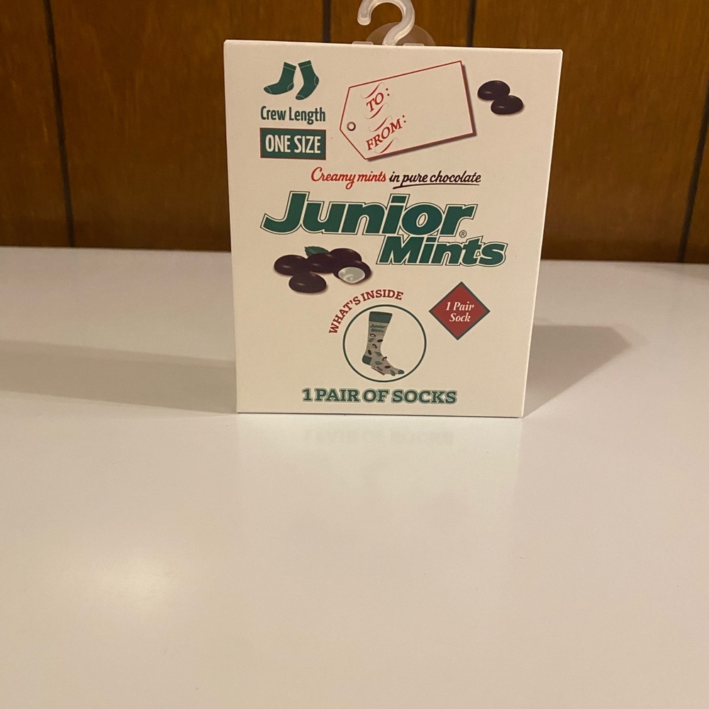 🔴Junior Mint Crew Length Socks - White